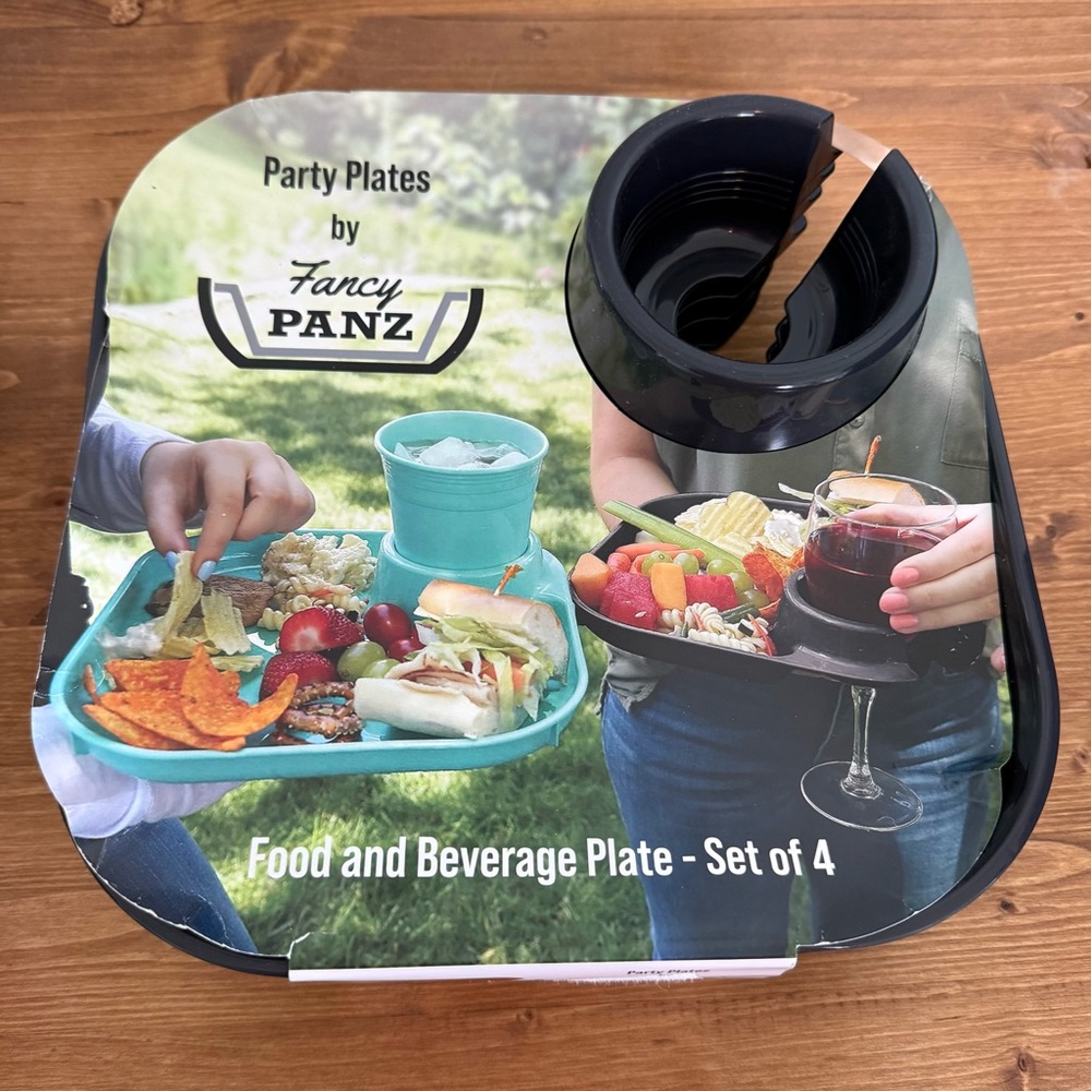 Fancy Panz Party Plates - Set of 4 Charcoal NEW